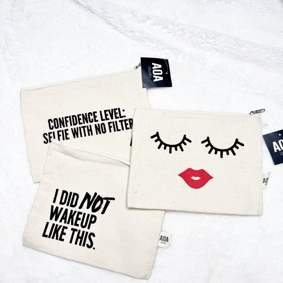 AOA Cream Canvas Makeup Zipper Travel Bag Set of 3 NEW - Picture 1 of 4